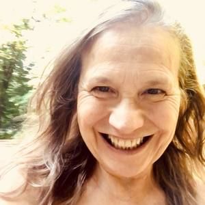 Meet your Posher, Joyce